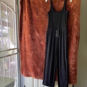 Vuori Black Sleeveless Jumpsuit